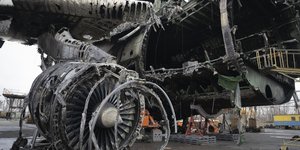 Μαχητικό αεροσκάφος κατεστραμμένο