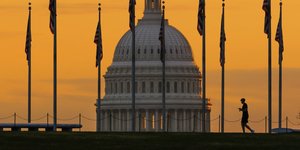 Ηλιοβασίλεμα στο Κογκρέσο