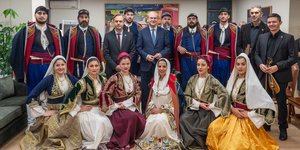 Κωστής Χατζηδάκης, κάλαντα