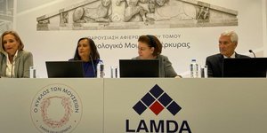 H Λίνα Μενδώνη με εκπροσώπους της Lamda Development