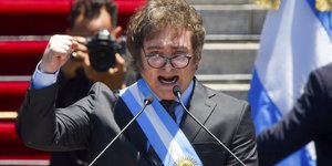 Ο Χαβιέρ Μιλέι ορκίστηκε πρόεδρος της Αργεντινής