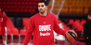 Ο Ναζ Μήτρου-Λονγκ του Ολυμπιακού