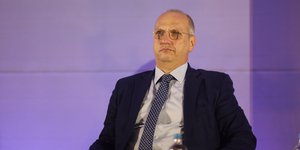 Ο Γιάννης Οικονόμου συμμετέχει σε συζήτηση