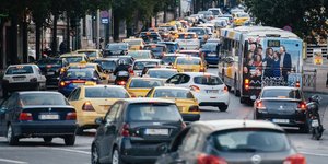 Κίνηση αυτοκινήτων στην Αθήνα