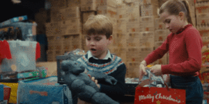 Πρίγκιπας Λούις και πριγκίπισσα Σάρλοτ σε ρόλο εθελοντή