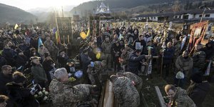 Αυξάνεται συνεχώς ο αριθμός των θυμάτων από τον πόλεμο στην Ουκρανία