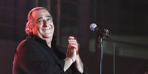 Ο λαϊκός τραγουδιστής Βασίλης Καρράς