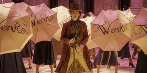 O Τιμοτέ Σαλαμέ με τον «Γούονκα» μάς βάζει σε χριστουγεννιάτικο κλίμα