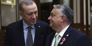 ερντογαν ορμπαν χαμογελα