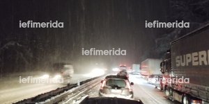 χιονοθύελλα, Έλληνες στον δρόμο για Βιέννη