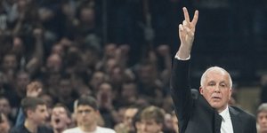 Ο προπονητής της Παρτίζαν Ζέλικο Ομπράντοβιτς