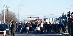Κατάληψη της ΠΑΘΕ στη Λάρισα