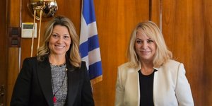 Συνάντηση της υφυπουργού Ανάπτυξης Αννα Μάνη Παπαδημητρίου με την Πρόεδρο της Επιτροπής Κεφαλαιαγοράς κα Βασιλική Λαζαράκου