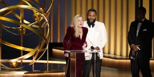 H Κριστίνα Άπλγκεϊτ στη σκηνή των βραβείων Emmy