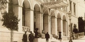 Το ξενοδοχείο Μεγάλη Βρεταννία το 1910 