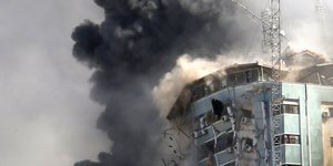 εκρηξη πολυκατοικια 