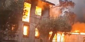 Φωτιά στο Άγιο Όρος: Στις φλόγες τυλίχθηκε ιερό κελλί