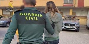 Zευγάρι Γάλλων συνελήφθη στην Ισπανία γιατί σχεδίαζαν να «θυσιάσουν» το 5χρονο παιδί τους