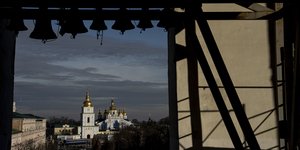 καμπανες χρυσός τρουλος