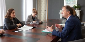 H Ολγα Κεφαλογιάννη σε σύσκεψη με τον Ελβετό πρέσβη