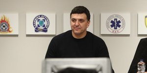 Βασίλης Κικίλιας σηματα πισω