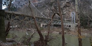 Η κρεμαστή γέφυρα Τεμπών 