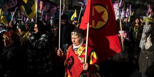 Συγκέντρωση Κούρδων στο Παρίσι το 2016 