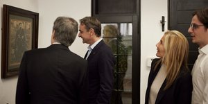 Ο Κ.Μητσοτάκης υποδέχθηκε τον Αμερικανό ΥΠΕΞ στο σπίτι του στα Χανιά