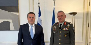 Ο Σταύρος Παπασταύρου και ο Κωνσταντίνος Φλώρος