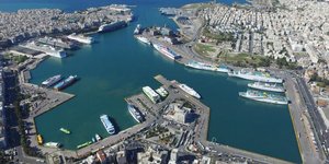 Το λιμάνι του Πειραιά