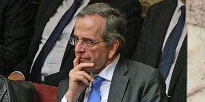 Ο πρώην πρωθυπουργός Αντώνης Σαμαράς στη Βουλή 