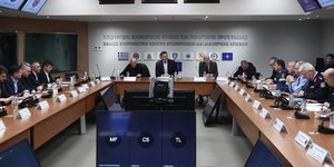 Σύσκεψη Κικίλια με Χαρδαλιά και νεοεκλεγέντες δημάρχους Αττικής για την αντιμετώπιση έντονων καιρικών φαινομένων