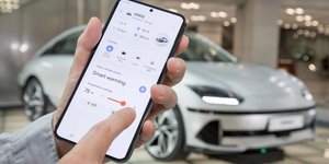 Σύνδεση του αυτοκινήτου με κινητό τηλέφωνο 