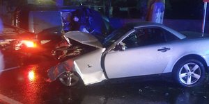 Ένας νεκρός και τρεις τραυματίες, σε τροχαίο δυστύχημα τα ξημερώματα της Κυριακής στα Μέγαρα