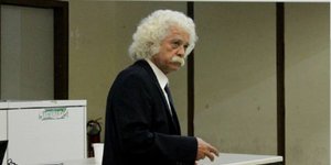 Ο Παναγιώτης Βαρώτσος