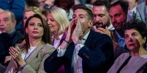 Ο Τάιλερ Μακμπέθ στο Συνέδριο ΣΥΡΙΖΑ