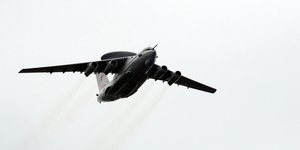 Ουκρανία: Το Κίεβο υποστηρίζει ότι κατέρριψε ρωσικό κατασκοπευτικό αεροσκάφος τύπου A-50U