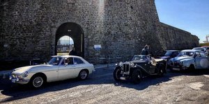 Mystery Event ιστορικών αυτοκινήτων στην Ναύπακτο!