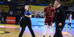 Διεκόπη το ΑΕΚ-Παναθηναϊκός AKTOR