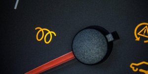 ελατήριο πίνακας οργάνων