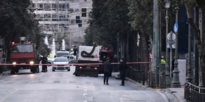 Εκρηξη βόμβας έξω από το υπουργείο Εργασίας 