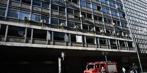 Βόμβα στο υπουργείο Εργασίας