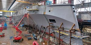 Η φρεγάτα «Νέαρχος»