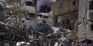 Τουλάχιστον 10 νεκροί από αεροπορική επιδρομή των Ισραηλινών στην πόλη Ράφα στη Λωρίδα της Γάζας
