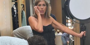 Η Τζένιφερ Άνιστον ετοιμάζεται για τα People's Choice Awards 