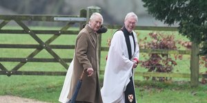 Η πρώτη δημόσια εμφάνιση του βασιλιά Καρόλου μετά τη διάγνωση με καρκίνο