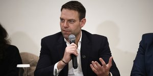 Ο Στέφανος Κασσελάκης σε ομιλία