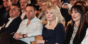 Στέφανος Κασσελάκης, Θ. Τζάκρη και Ε. Κουντουρά στο περιφερειακό συνέδριο ΣΥΡΙΖΑ στη Λάρισα 