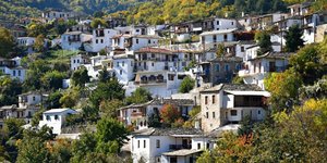 Ορεινά χωριά φωλιασμένα μέσα στον Πάρνωνα