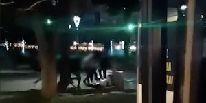 Αγριος ξυλοδαρμός 17χρουνου από ανήλικους στην Καβάλα